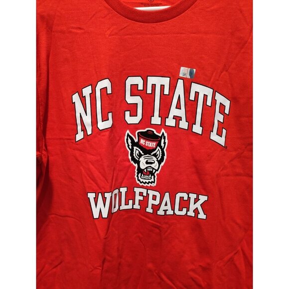 Barnesmith NC State Wolfpack Vintage Wolf's Head Red T-Shirt Size LARGE - Picture 2 of 4